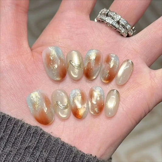 10Pcs Short Oval Press on Nails Shiny Cat Eyes Gold Foil Design Lovely Handmade Fake Nails Set Wearable Nails Art Tips for Gifts
