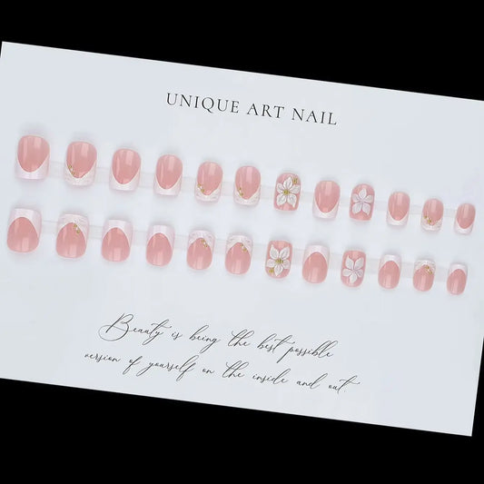 24-Piece Set of Short Rectangular Nail Stickers, Simple White French Style with 3D Sweet Flowers, Shells, Starfish, and White Pearls, Cute and Stylish Nail Set, Suitable for Women's Daily Wear and Party Occasions (Includes: O
