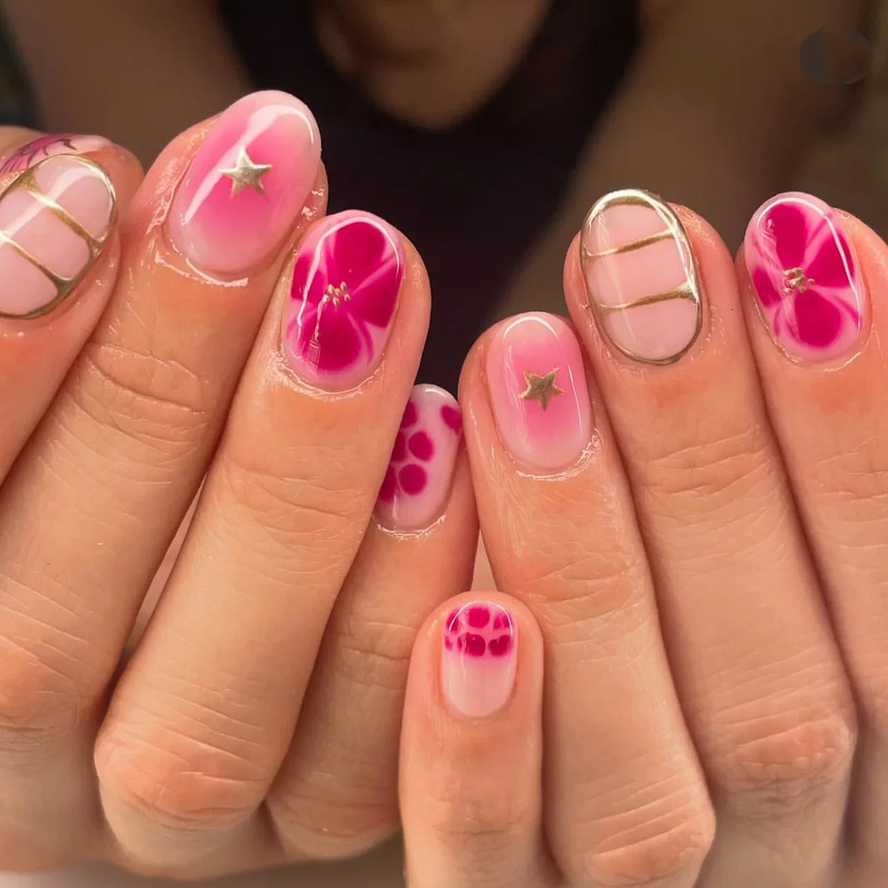Wine Red French Wearable Nail Art Flowers Petal Halo Dyeing Almond False Nails Detachable Finished Fake Nails Press on Nails