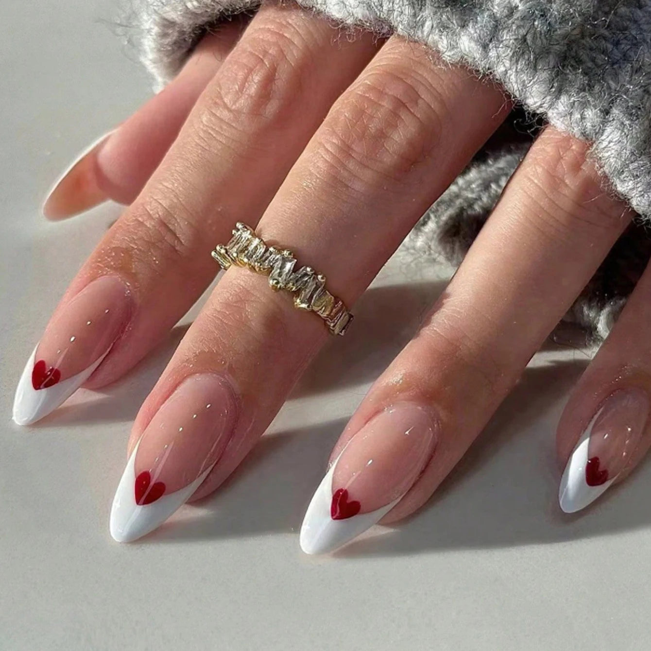 24pcs ,Black French Tip Press on Nails Valentine Fake Nails with Glossy Almond Nails False Nails Black on Nails
