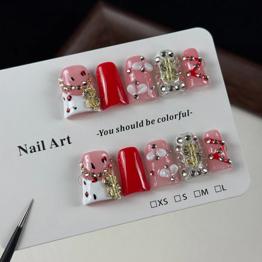10pcs high-end Sweet and cool style, hand-painted patterns, dazzling three-dimensional stacked diamonds handmade fake nails