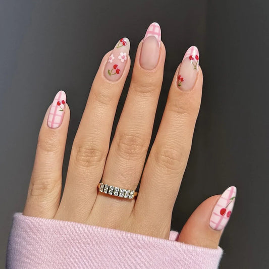 24Pcs Red Lace Bow French Press on Fake Nails Love Heart Lip Print False Nails Mid-length Almond Wearable Full Cover Nails Tips