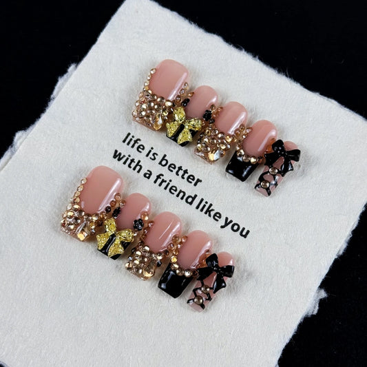 10pcs high-end Luxurious style model, hand-painted three-dimensional bowknot, dazzling golden full diamonds handmade fake nails