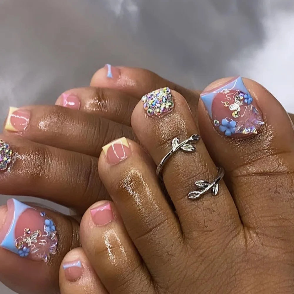 24Pcs Short Square Head Fake Nails Press on Blue French False Toenails 3D Flower Bow Rhinestone Detachable Full Cover Nails Tips