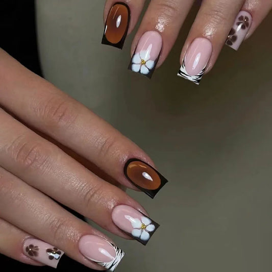 24Pcs Short Square Head False Nail with Purple Leopard Print Cat's Eye Design Press on Nails Tips Reusable Full Cover Fake Nails