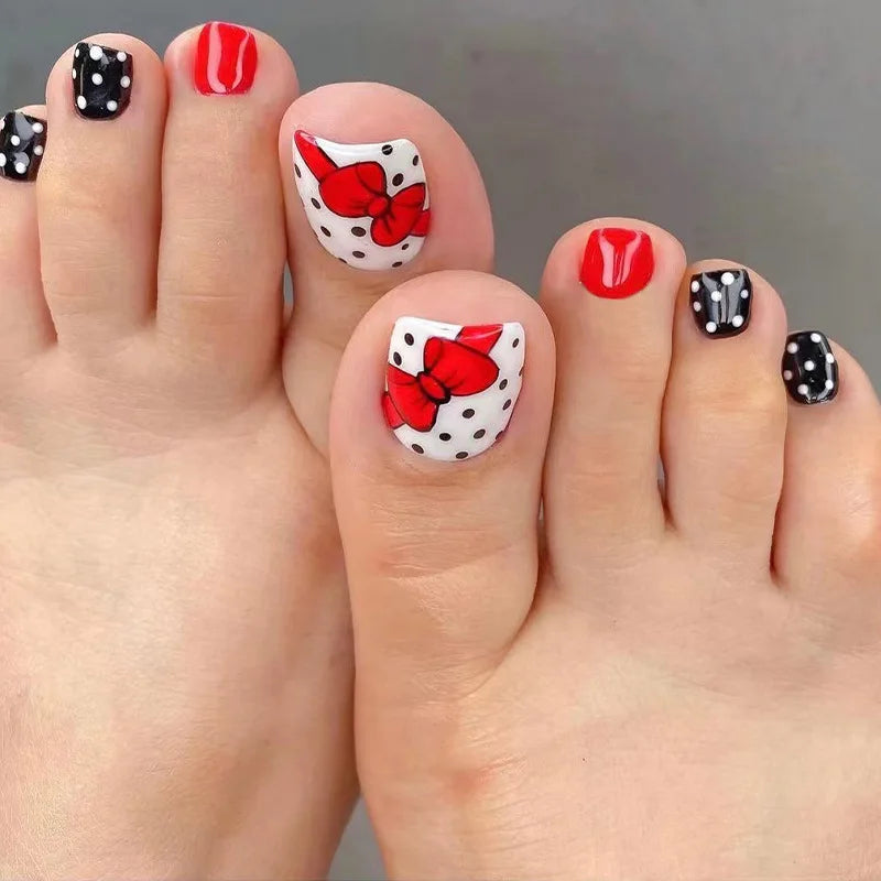 Flow Chocolate Design Artificial Toenails Glossy Fashion Toe Fake Nails with Glue Wearable Short Flat Shape Fake Toenails