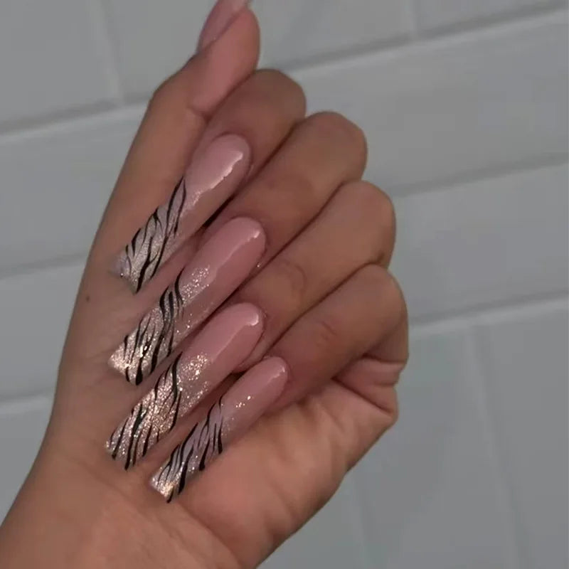 24Pcs Long Square Head Press on Fake Nails French Leopard Print False Nails Love Heart Rhinestone Wearable Full Cover Nails Tips