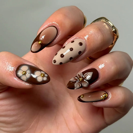24pcs Retro Brown Petals Fake Nail Tips Sweet Cool French Almond Press on Nails Wearable Reusable Glossy False Nails Patches