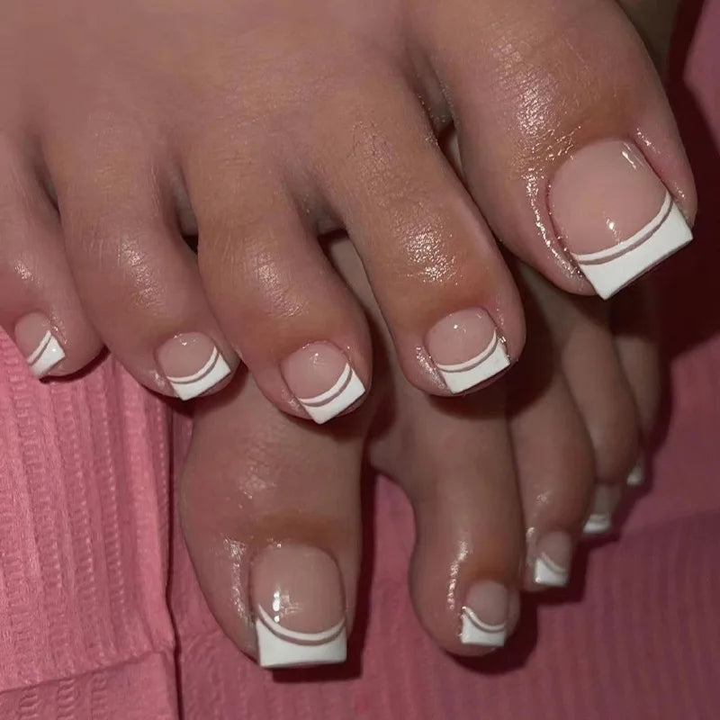 Wine Red Solid Color False Nails Art Simple French Pink White Polk Dot Summer Beach Fake Toenails Charms Cat Eye Press on Nails