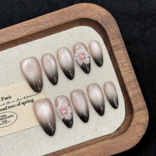 10pcs Gradient Black French Style Press On Nails Hand-carved Relief Flower Fake Nails Sweet Cool Almond Cat Eye False Nail