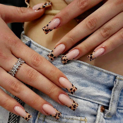 24Pcs Mid-length Square Head Full Cover Nails Tips Red Flower Rhinestone Design Fake Nails 3D Star Reusable Press on False Nails