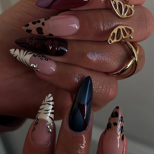 24pcs Leopard Print Fake Nails Sweet Cool French Almond Press on Nail for Women Wearable Detachable European Women False Nails