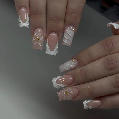 24PCS Spice Girls False Nails Sweet Cool 3D Pink Flowers with Diamonds Decoration Square Press on Nails Full Cover Wearable Tips