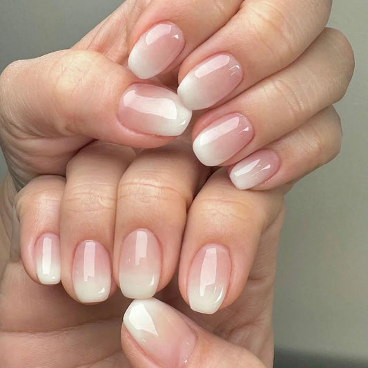 24pcs Short Ballet Press on False Nails Gradient Pink White Design Full Cover Nail Tips Finished Simple Square Fake Nail Sets