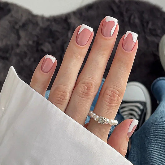 24pcs Short Square Fake Nail Fashion Flower Design Nails Sets White French False Nail Reusable Cute Pearl Design Press on Nails