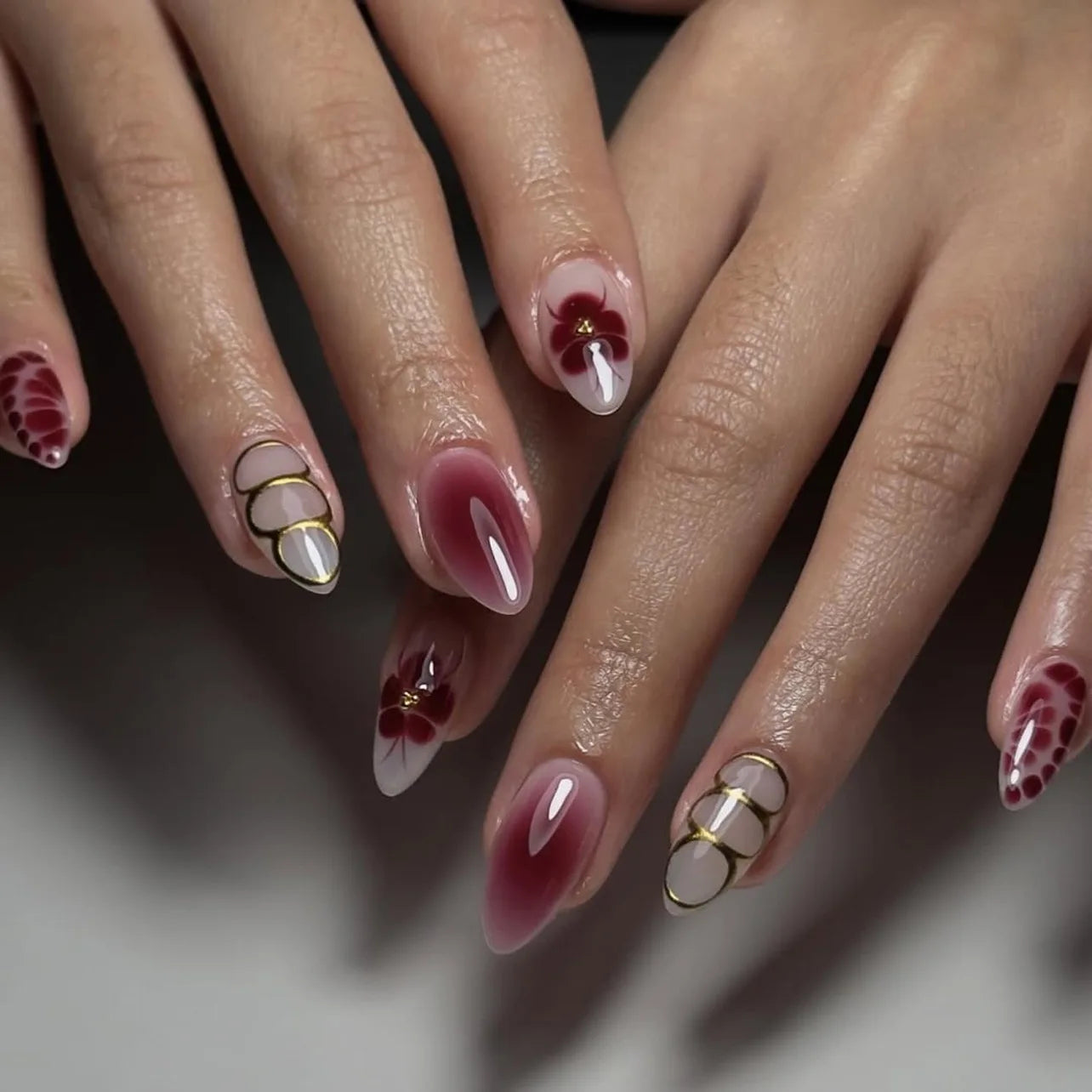 Wine Red French Wearable Nail Art Flowers Petal Halo Dyeing Almond False Nails Detachable Finished Fake Nails Press on Nails