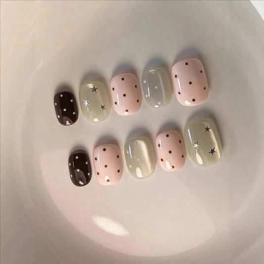 10Pcs Handmade Wearing False Nails Pink Polka Dot Star Cat-eye Designs Short Round Square Nail French Shiny Nail Tips Art Spring