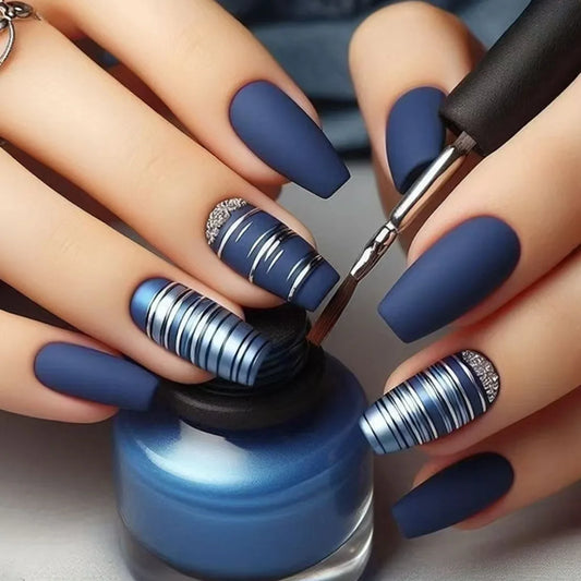 24pcs Wearable Press on Nails Gradient Blue Short Ballet Full Cover Nail Tips with Star Design False Nail Sets Square Fake Nail