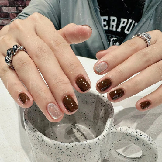 24Pcs Caramel Brown Ombre Glitter Stick on Nail Square Short Press on Artificial Nail Simple Elegant Reusable Fake Nail Tips Art