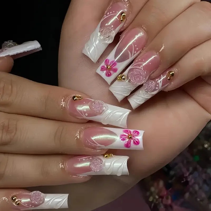 24Pcs Long Square Head French Fake Nail Tips 3D Love Heart Design Press on Nails with Rhinestone Pattern Wearable False Nail Art
