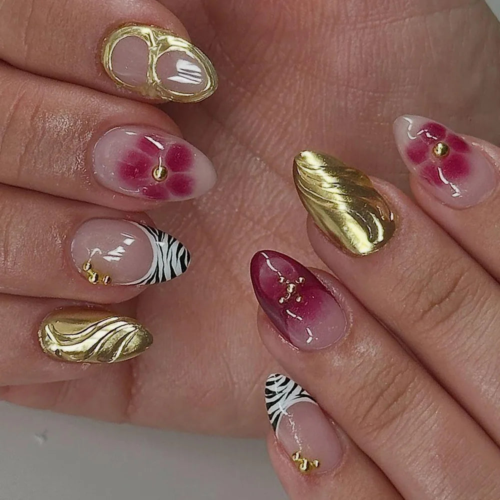 24Pcs French Short Almond Acrylic False Nails Full Cover Flower Pink Sweet Lovely Finished Nail Set Wearable Artificial Manicure