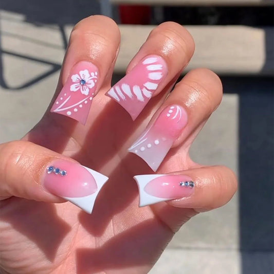 24pcs Fashion Short False Nails Zebra Stripes French Duckbill Press on Nails Wearable Bow Design Black White Fake Nail Finished