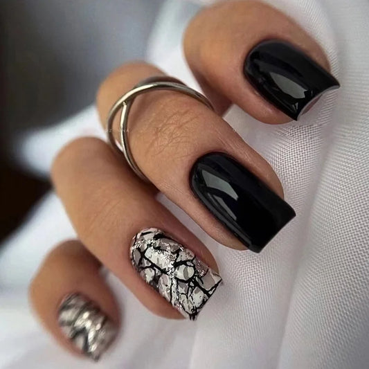 24pcs Gradient Black Full Cover Nail Tips Simple Wearable Short Square Fake Nails with Shiny Powder Design Press False on Nails