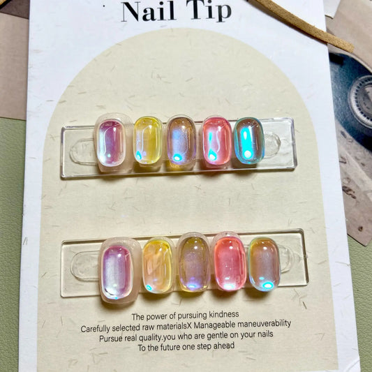 10Pcs Handmade Press on Nails Full Cover Shiny Cat Eye Design Colorful Short Round False Nails Wearable Manicure Nail Tips Art