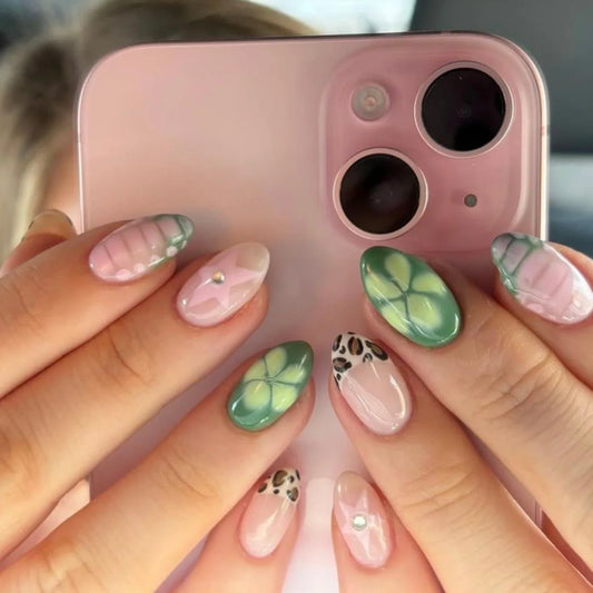 24pcs Short Summer Fresh Green False Nails Leopard Print French Tips Fake Nails Crocodile Stripe Flower Sweet Star Press On Nail