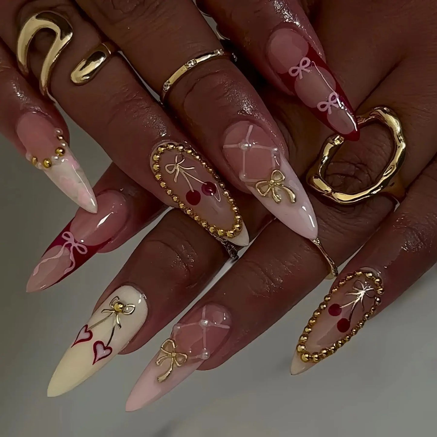 24pcs Long Almond Press on Nails Gold Bow Fake Nails Cherry Pattern False Nail Artificial Tips Накладные Ногти Uñas Postizas 네일팁
