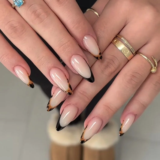 24pcs Simple Short Almond Fake Nails Sets Finished French Pink Full Cover Nail Tips Reusable Press on False Nails Art Manicure
