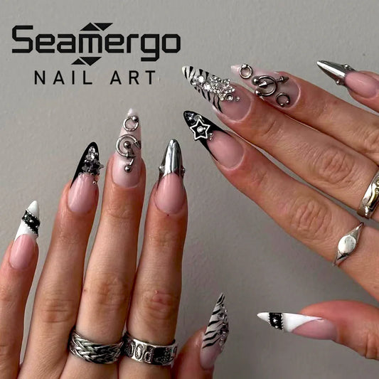 24PCS Metal Punk Style Fake Nails 3D Hand Set Diamond Accessories High End Press on Nails Spicy Cool Edgy Removable Nail Art