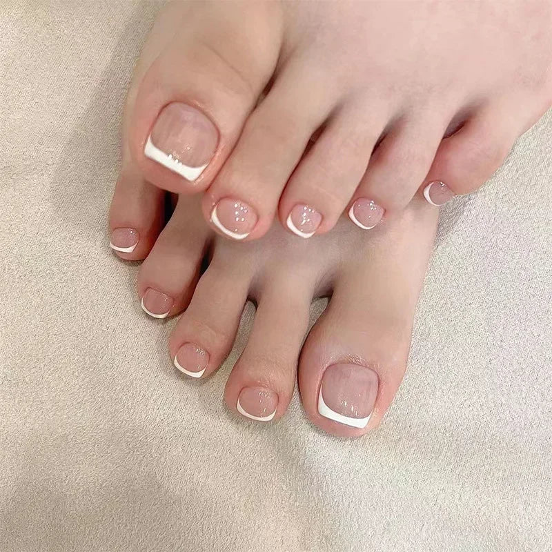 3D Gold Edge French Nude Toenail Art Fashion Simple Wearable Fake Toenails Detachable Toe False Nails Press on Nails with Glue