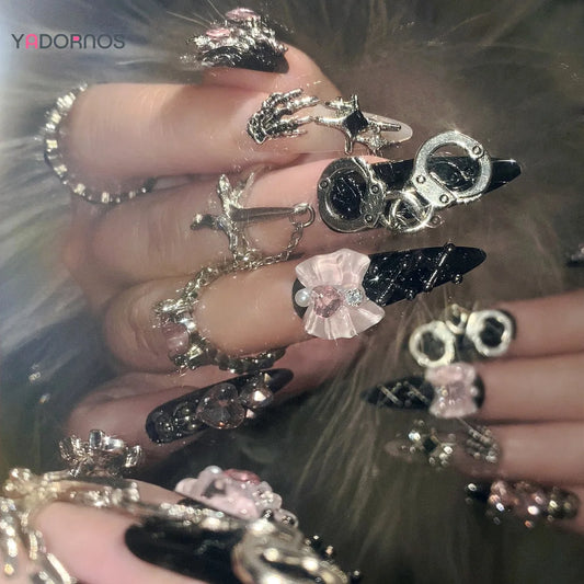 24pcs Black Gothic Style False Nails Pink Bowknot Heart Rhinestone Metal Chain Decor Press On Nails Punk Long Stiletto Fake Nail