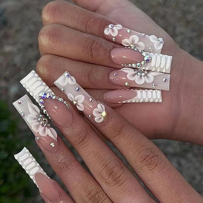 24Pcs Long Square Head French Fake Nail Tips 3D Love Heart Design Press on Nails with Rhinestone Pattern Wearable False Nail Art