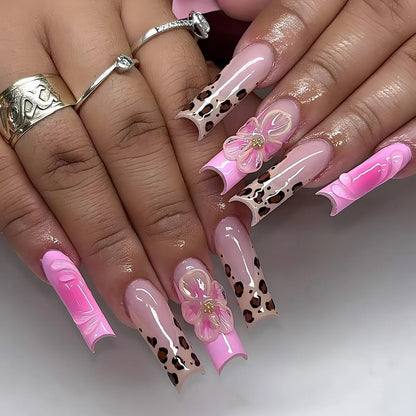 24Pcs Long Square Head French Fake Nail Tips 3D Love Heart Design Press on Nails with Rhinestone Pattern Wearable False Nail Art