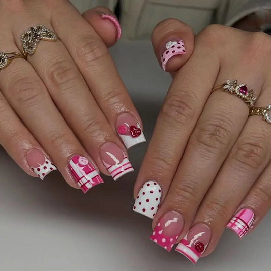 24pcs Pink White French Style Press On Nails Cute Love Heart Button Designs False Nails Polka Dot Plaid Sweet Girls Fake Nail