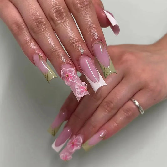 24pcs Wearable Square Press on Nails Summer Sweet Flower Design Mid-length Coffin False Nail Glitter Butterfly French Fake Nails