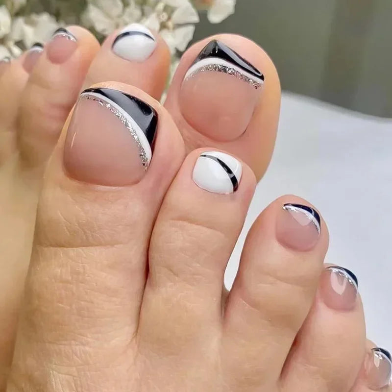 3D Gold Edge French Nude Toenail Art Fashion Simple Wearable Fake Toenails Detachable Toe False Nails Press on Nails with Glue