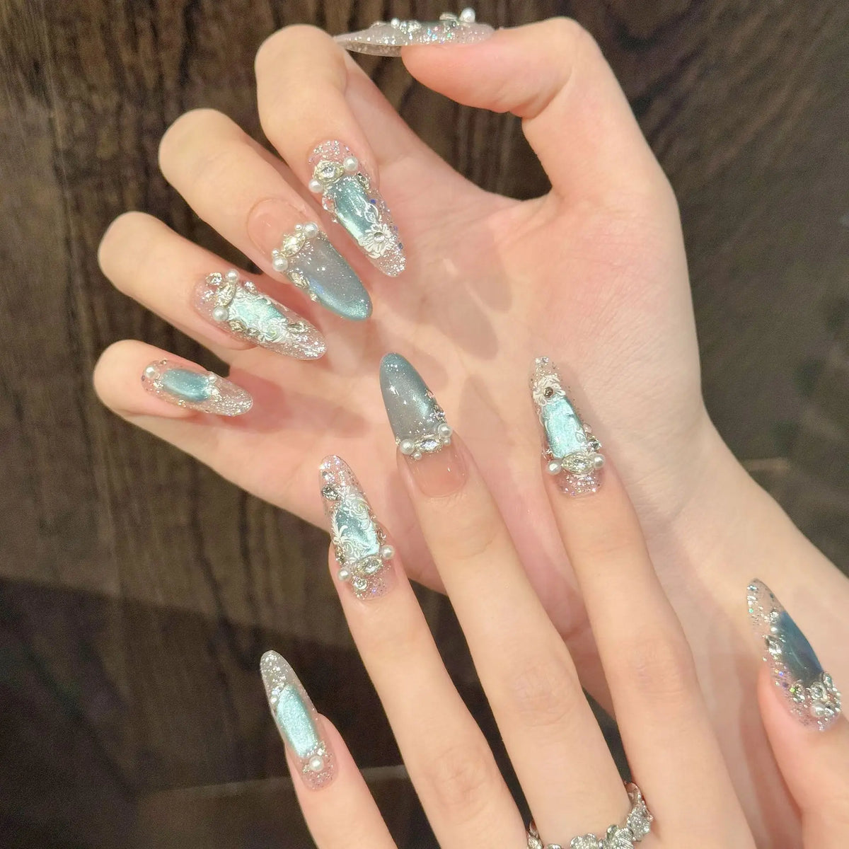 10pcs Handmade Press On Nails Ice Transparent Blue Crystal Cat's Eye False Nails Pearl Flash Sequins Rhinestone Decor Fake Nail