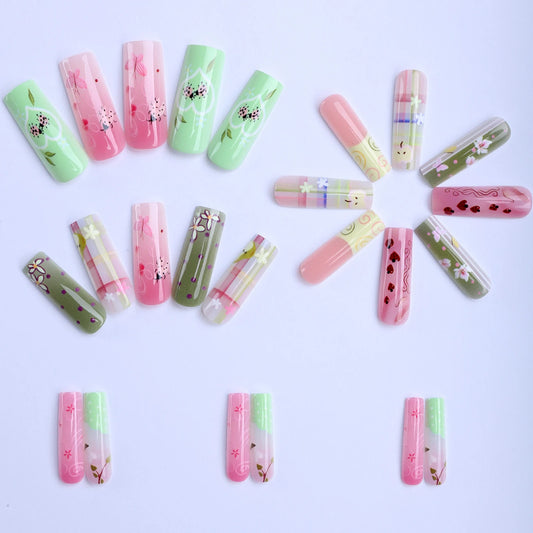24pcs Dopamine Colorful False Nails Pastoral Style Sakua Flower Ladybug Printed Press On Nails Spring Little Fresh Fake Nail