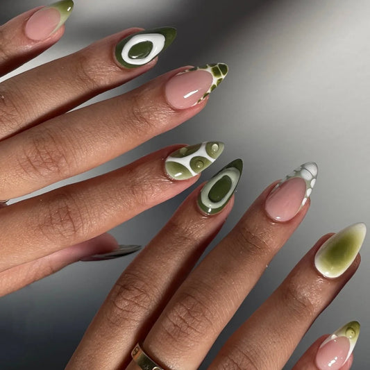 24pcs Simple Almond Press on Nails Art Spicy Girl Design French Short False Nail Sets Wearable Green Fake Nails Tips Finished