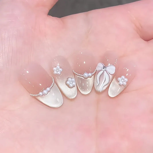 30Pcs Blush Cat Eye Glitter Shading Fake Nails Wearable Acrylic Nail Tips with Small Broken Diamond Sweet Simple Almond Manicure