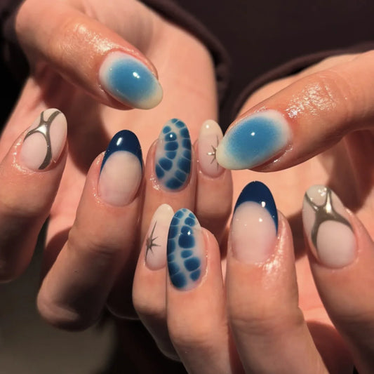 24Pcs Short French Almond Fake Nails Press on Blue Smudge Design False Nails Irregular Pattern Detachable Full Cover Nails Tips