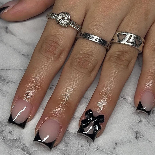 24pcs Press on Nails Bowknot Black Press on Nails White Pearl Sweet French Tip Press on Nails Cute Nail Artificial