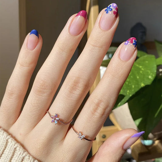 24pcs Wearable Rhinestone Press on Nails Sets Shiny Powder Mid-length Almond False Nails Simple Round Head Pink Fake Nail Tips