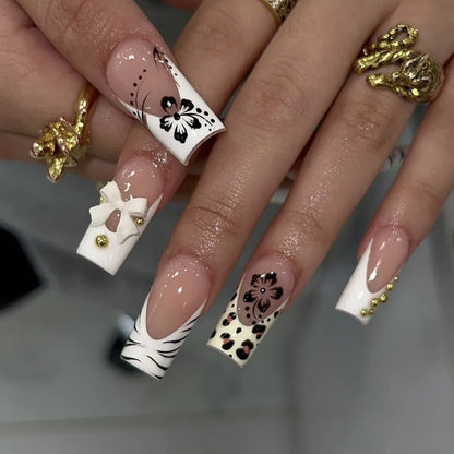 24Pcs Mid-length Square Head Full Cover Nails Tips Red Flower Rhinestone Design Fake Nails 3D Star Reusable Press on False Nails