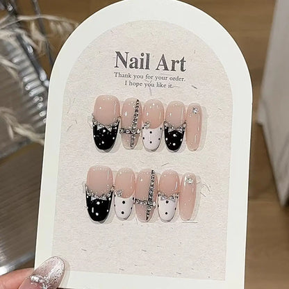 10pcs high-end Black and white contrasting colors handmade fake nails, Elegant and fair nail decoration patches