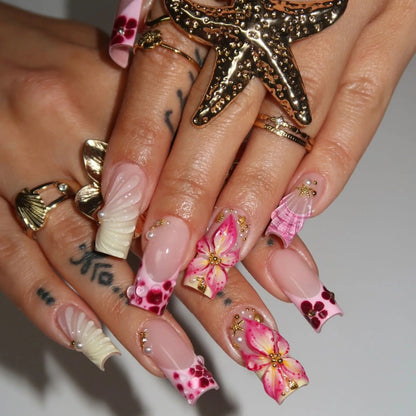 24PCS Spice Girls False Nails Sweet Cool 3D Pink Flowers with Diamonds Decoration Square Press on Nails Full Cover Wearable Tips