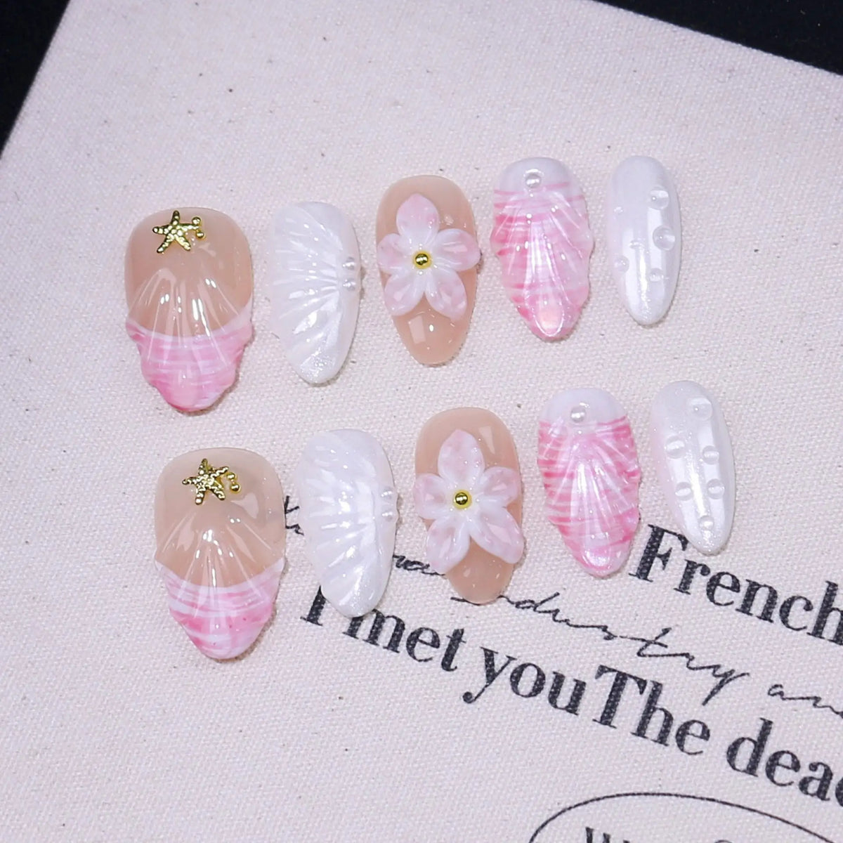 10Pcs 3D Flower Almond Handmade Press on Nails Fake Nails Wearable Stick-on Nails False Nail Uñas Postizas Накладные Ногти 네일팁